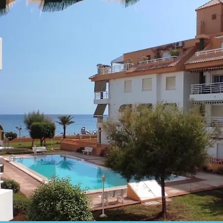 Апартаменты Pie De Playa En Y Con Piscina
